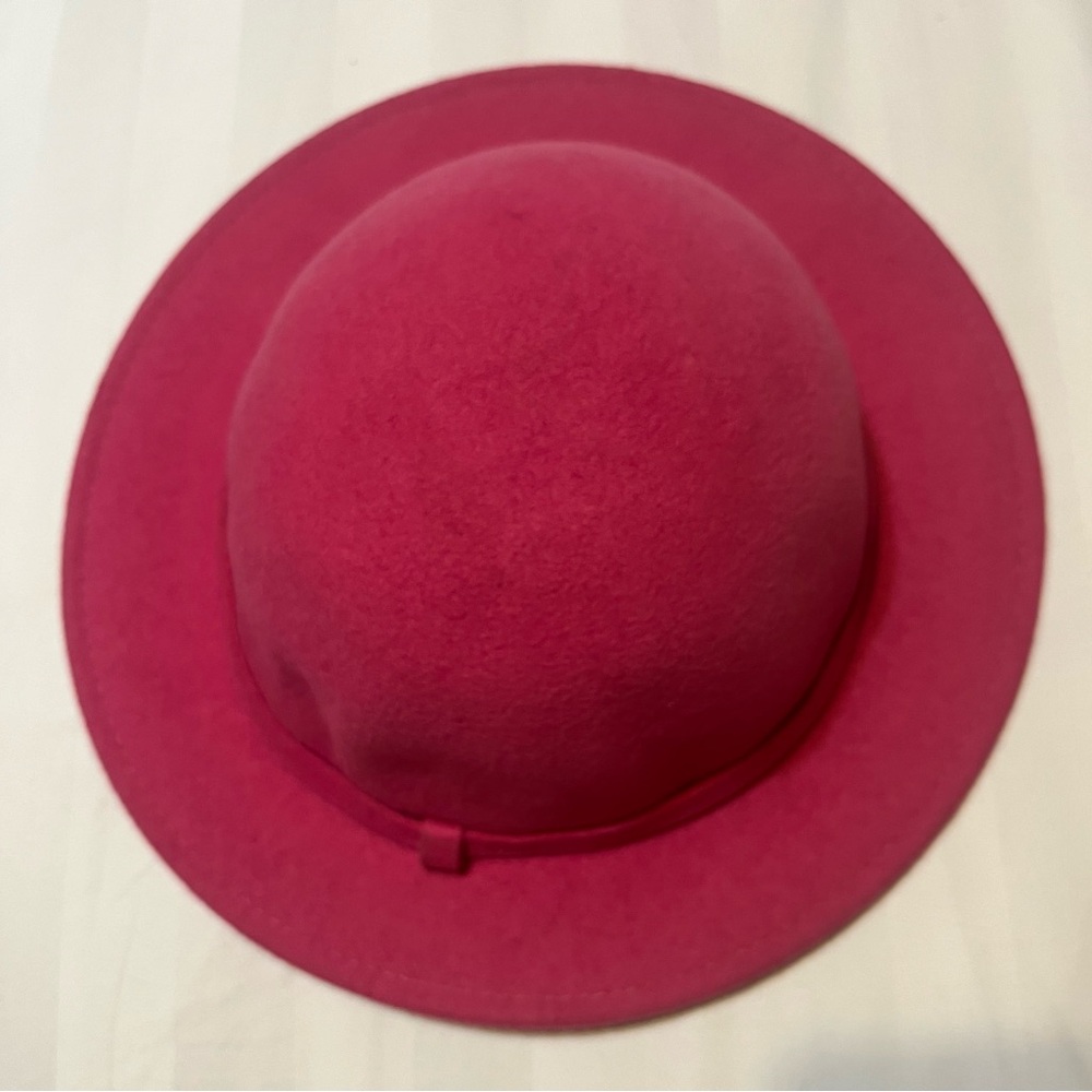 Chic Fuchsia Women's Hat
